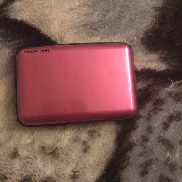 Card holder - Picture 2 of 3